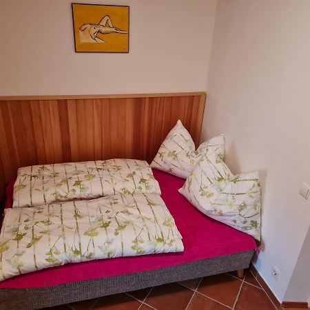 Altstadtjuwel Mit Sauna Sankt Veit an der Glan Exterior foto